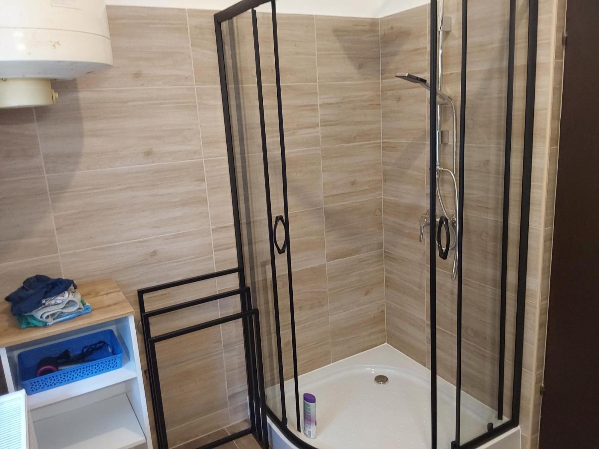 Tuerkiz Apartman - 5 Szobas 13 Fos Apartmanhaz 4Km A Balaton- Balatonszabadi Fürdőtelep Exterior foto